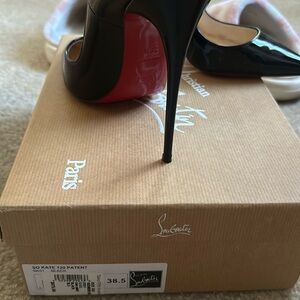 So Kate (Black) Red Bottoms